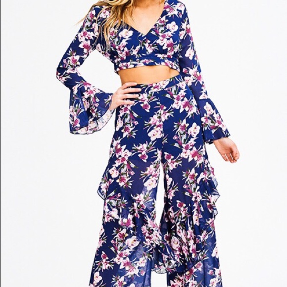 Andrea Set - Picture 4 of 6